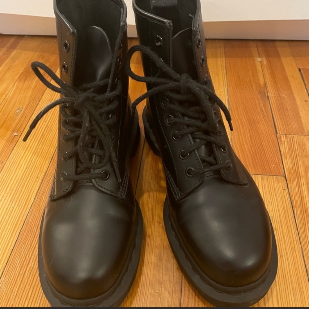 Dr. Martens 1460 Mono Smooth Leather Lace Up Boots